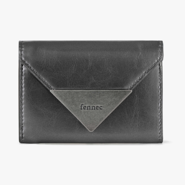 螢幕擷取畫面 2026-06-01 161258 fennec MATT TRIANGLE WALLET 短夾 #金屬灰